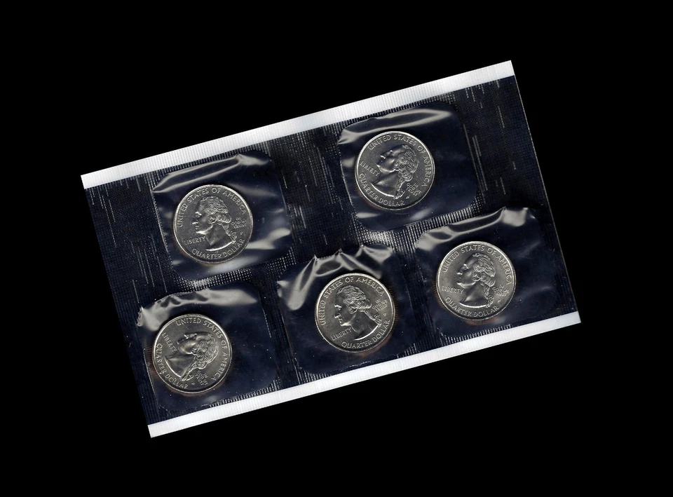 2004 P Michigan Florida Texas Iowa Wisconsin Statehood Quarter Mint Set - Image 2 of 2