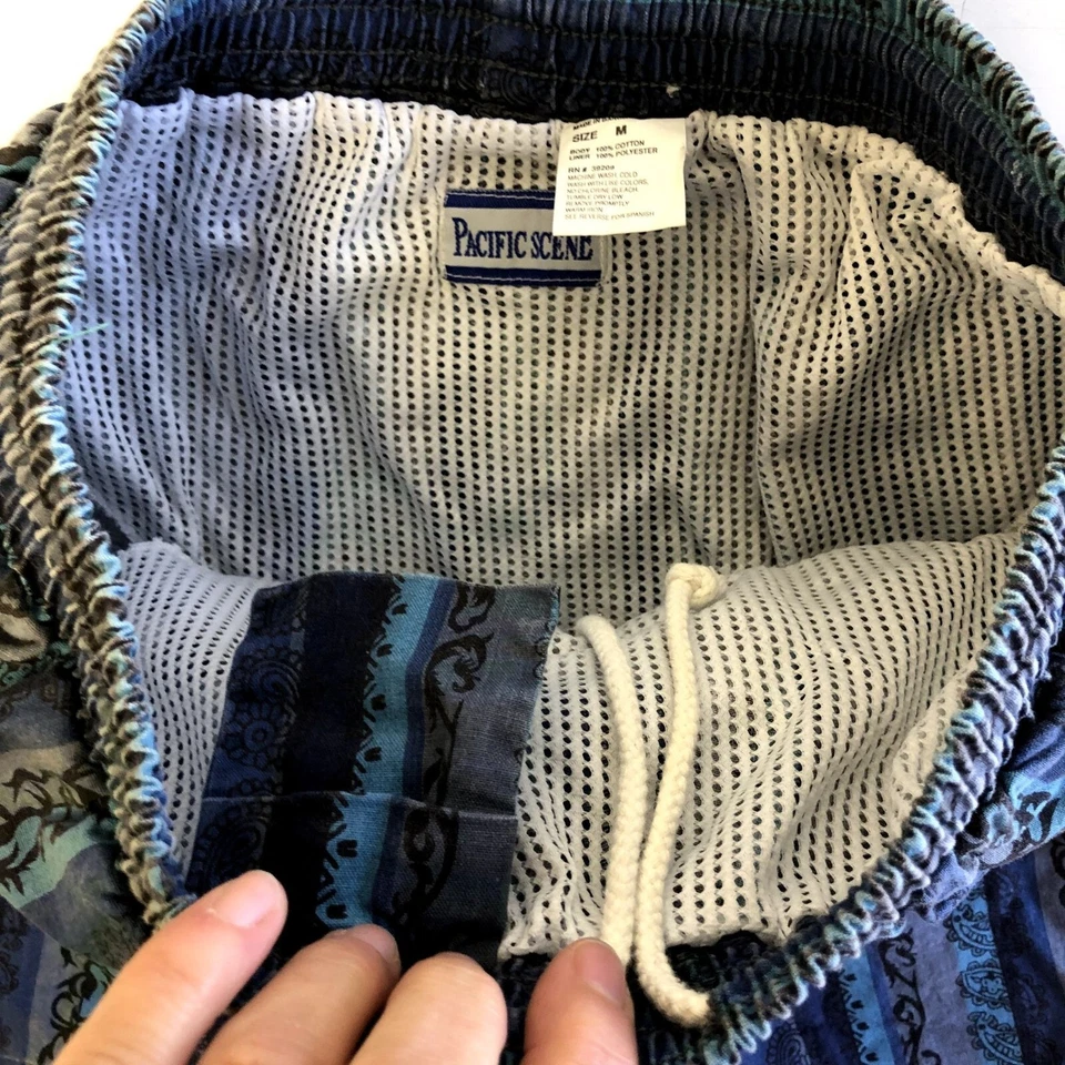 Vtg 90's Pacific Scene GEOMETRIC Tribal Swim Shorts SURFER SKATER Trunks M - Image 4 of 4