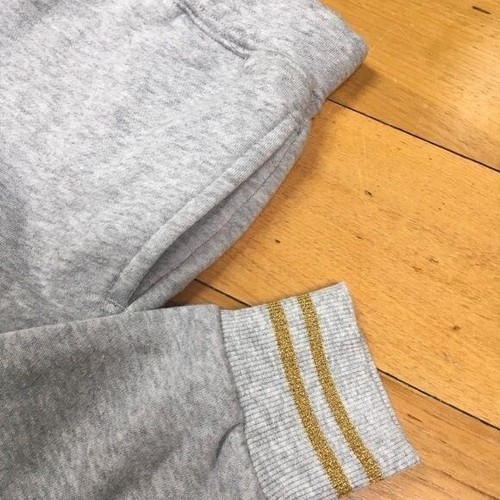 Crazy8 Girls Gray Sweatpants w/ Gold Stripes , Elastic Waist & Pocket Size 5-6 - Picture 3 of 4