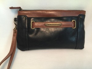 stone mountain purse with charger
