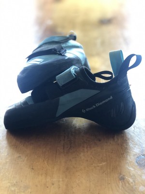 climbing shoes size 6
