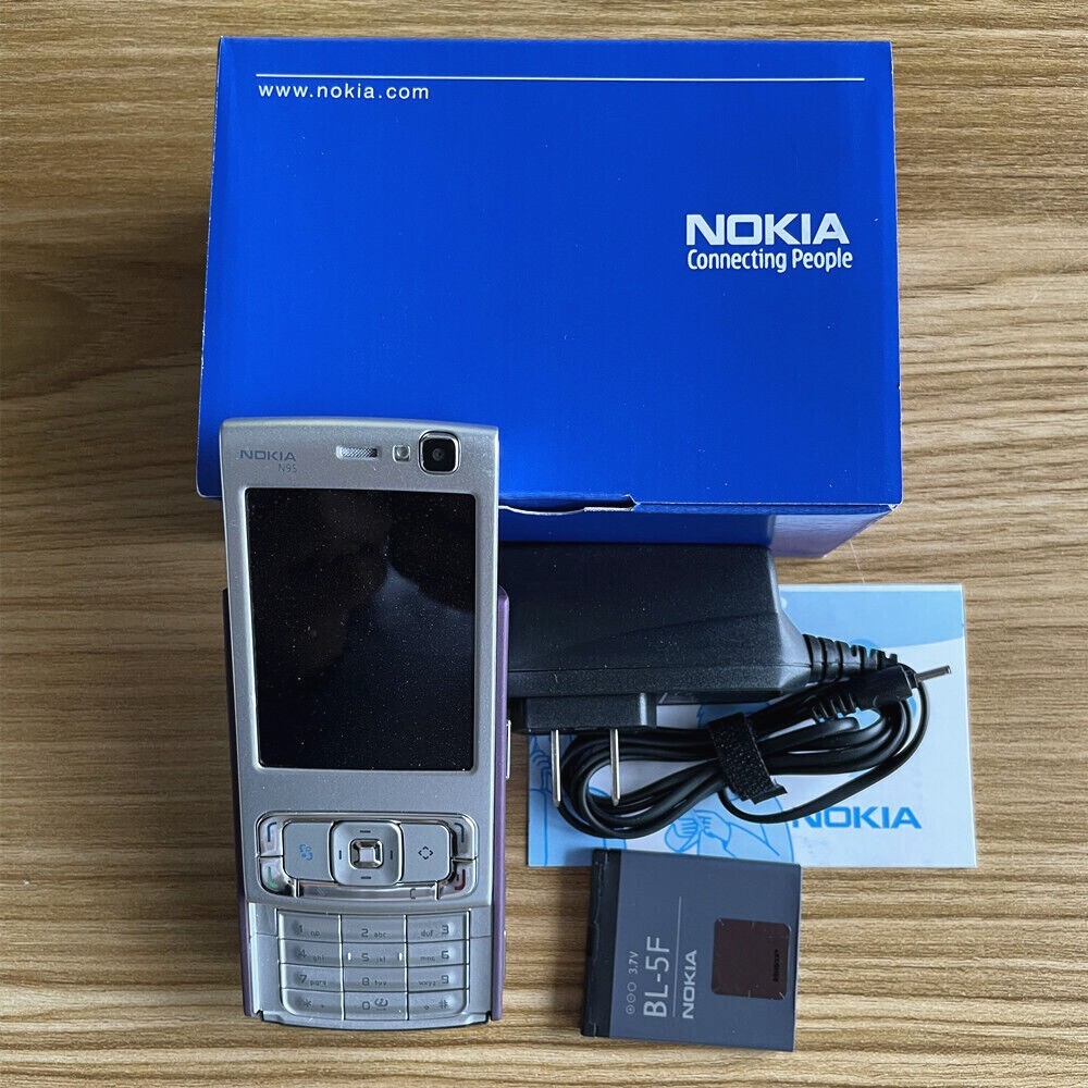 Nokia N95 未使用品 Nokia N Series N95 - Deep plum 3G GSM Wifi 5MP Slider Unlocked