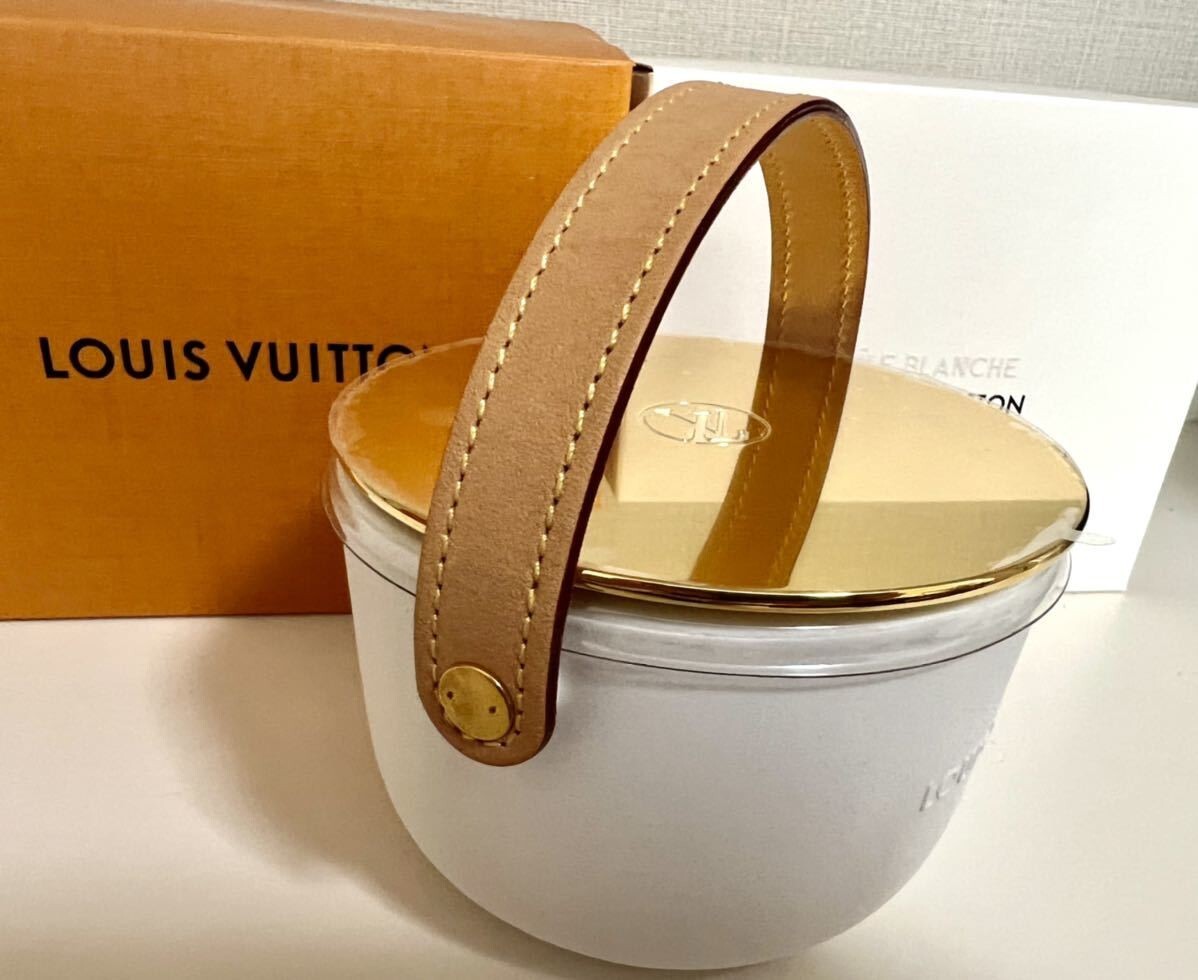 LOUIS VUITTON LE BLANCHE medium candle Scented Leather Handle w