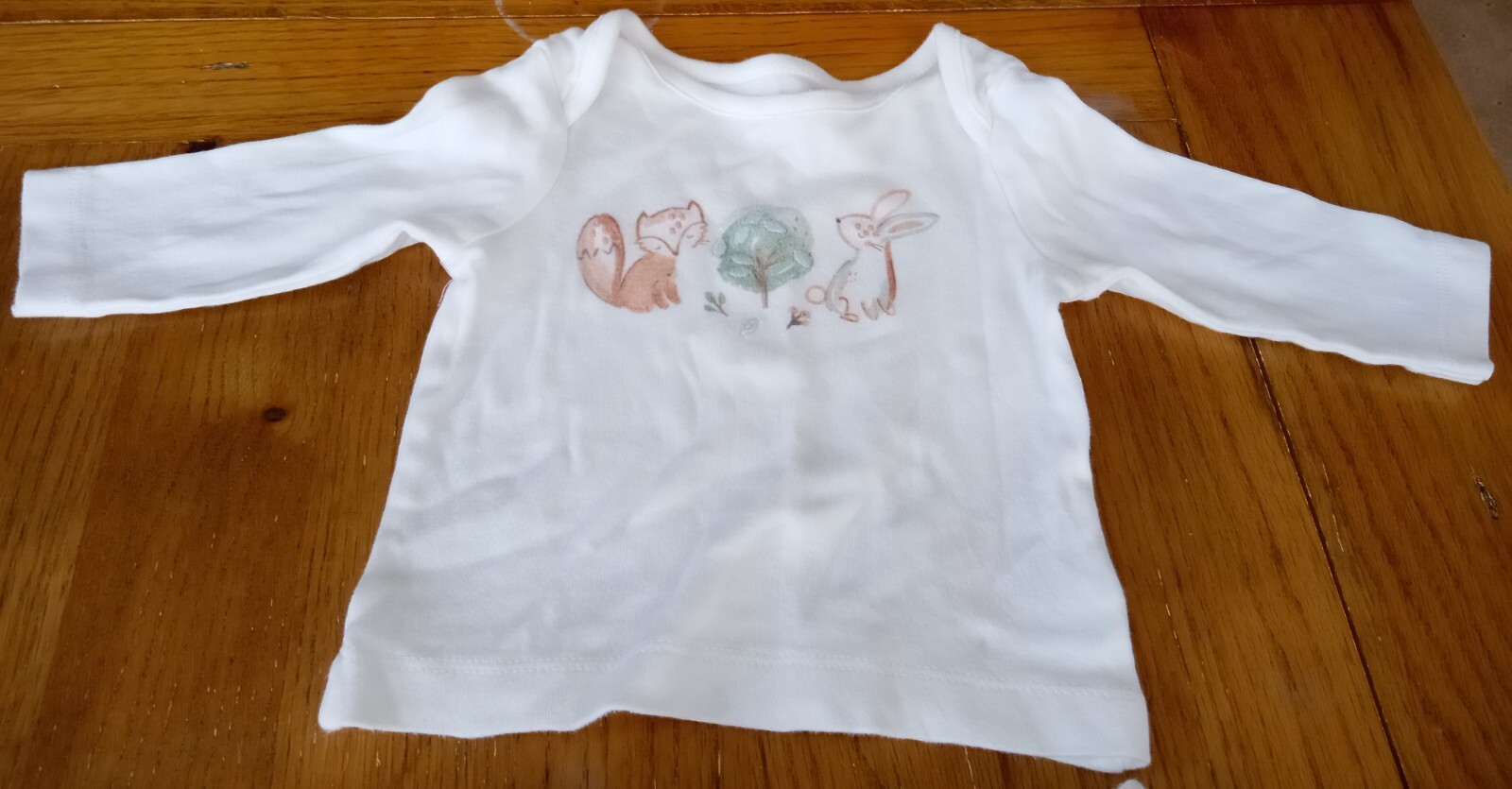 Mothercare 3 Part Set: Sleepsuit, Bodysuit, T Shirt  0-1  Month VGC,,