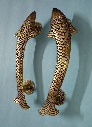 Carp Fish Design Door Handle Pair Brass Pull Coastal Beach Hotel Welcome AJ076 - Picture 3 of 12