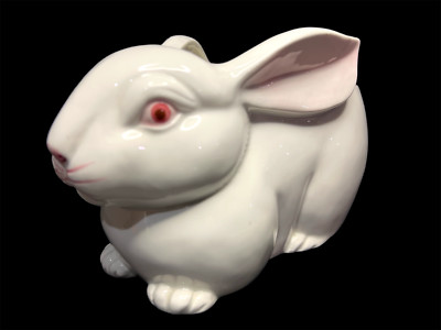 Fitz & Floyd White Bunny Rabbit Red Eyes 1975 Figural Planter Japan AS IS