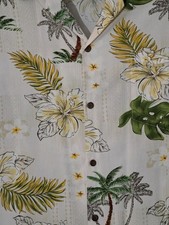 Bishop St. Half Button Hawaiian Shirt Men's L 100% Rayon Floral Made in USA