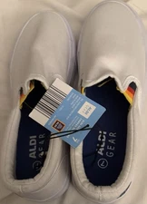 NWT MENS ALDI GEAR CANVAS SLIP-ONS/SHOES-MEN 7-WHITE