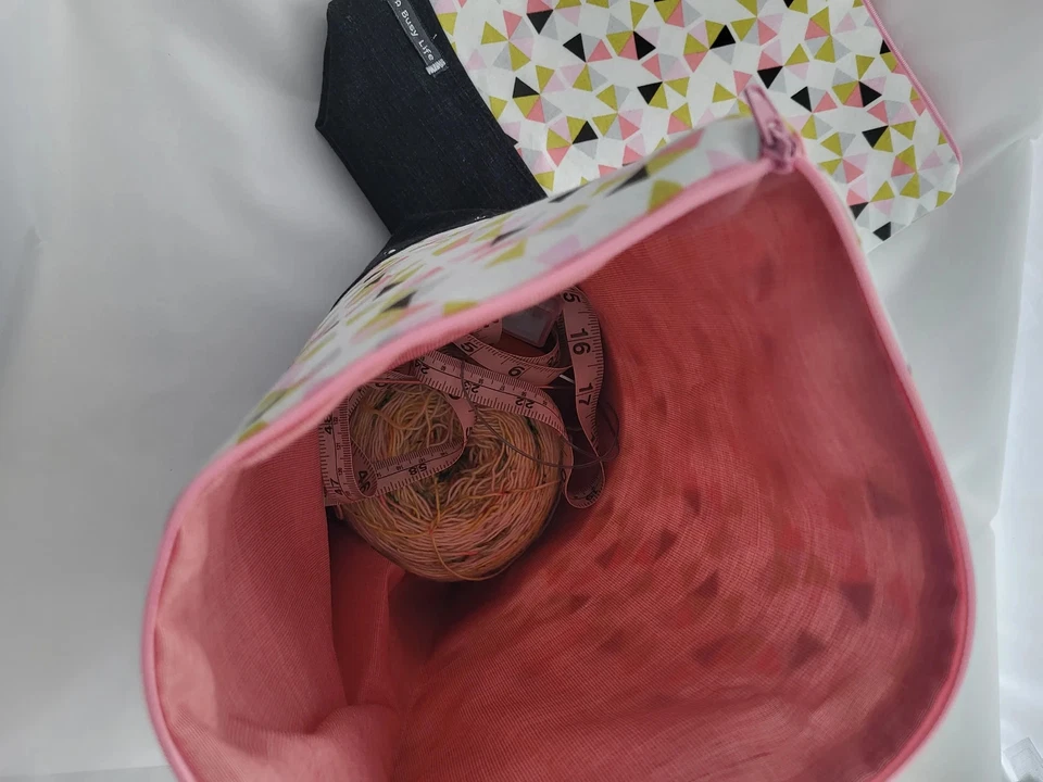 Zippered project bag for crafters project bag for gifts, Storage bag for knitter - Image 3 of 4