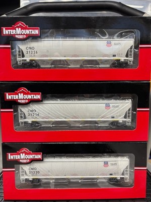 HO Three Pack of Intermountain Trinity 5161 Covered Hoppers Union Pacific CMO