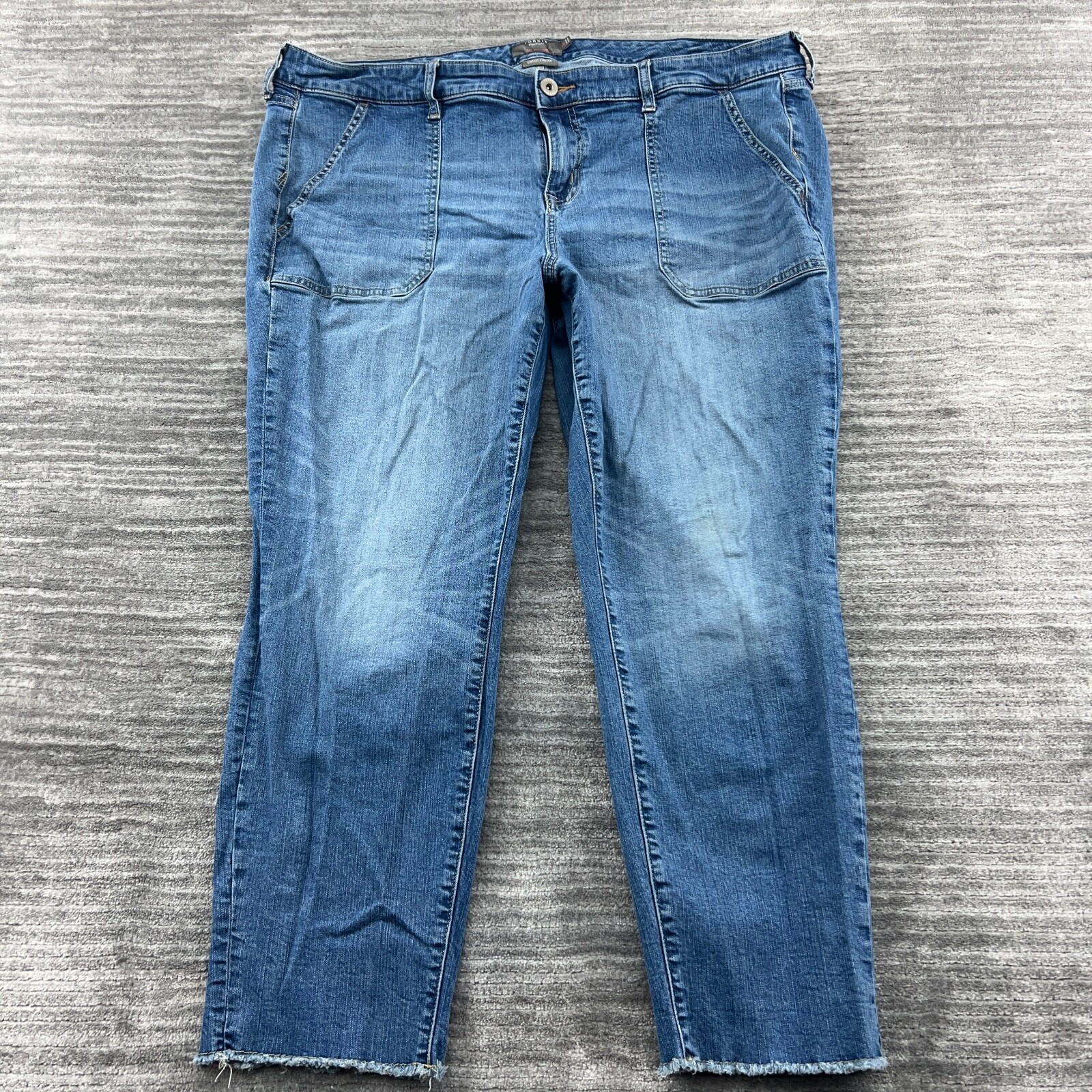 Torrid Jeans Sz 22 Womens Crop Boyfriend Vintage Stretch Medium Wash Blue Denim