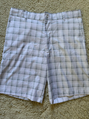 RUSSELL Performance Men's Size 32 White/Gray Plaid Golf Shorts, Flat Front, NWOT