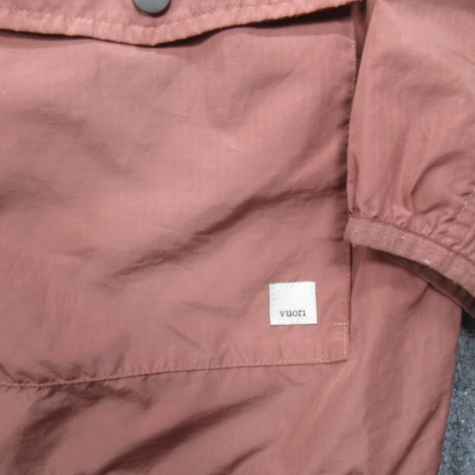 vuori long sleeve hooded pockets logo outdoor full zip santa ana jacket
