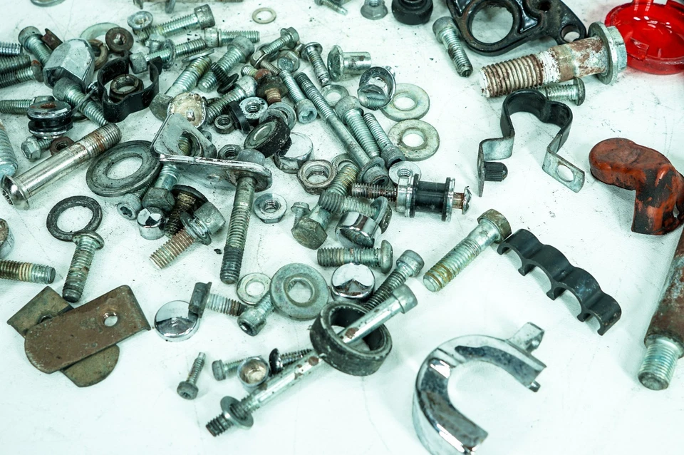 07 Espaçadores Harley Sportster Custom XL1200C OEM diversos kit de parafusos de ferragens 1400 - Imagem 3 de 4