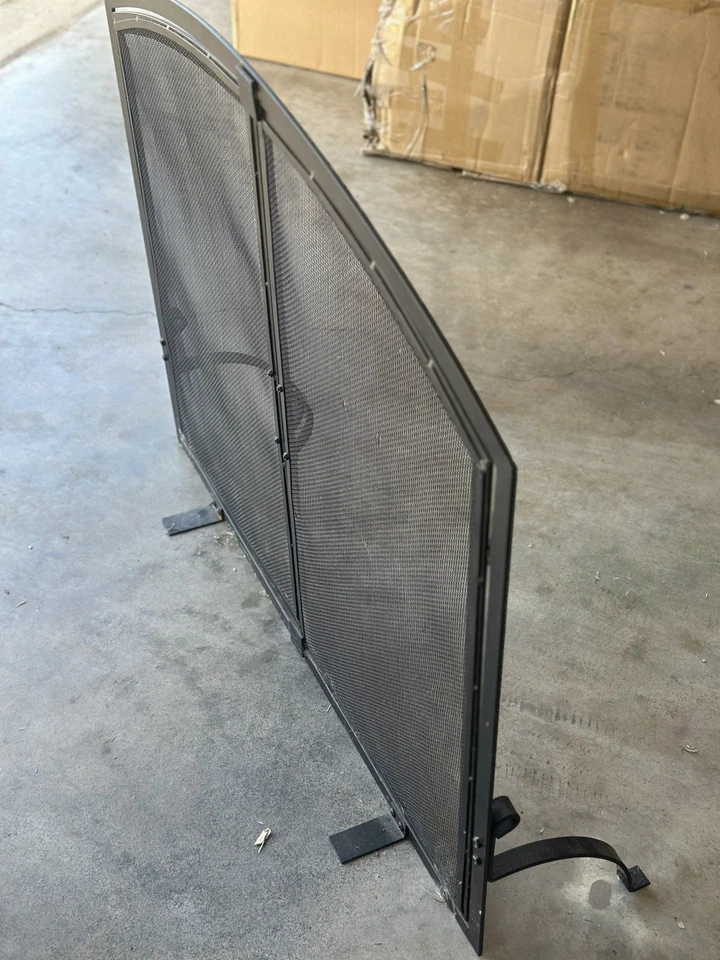 Pantalla de chimenea Panacea 32 1/2 x 54 pulgadas 3 paneles de acero Foto 2 de 3