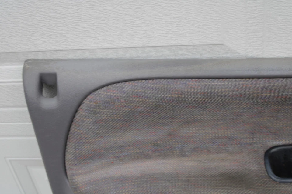 98-01 Dodge Ram - Quad Cab Interior Front Driver Door Panel OEM LH - Imagem 2 de 4