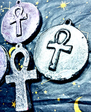 Ciondolo Amuleto Ankh – Reliquia Crepuscolare Simbolica Cordoncino Regolabile (Difesa Spirituale)