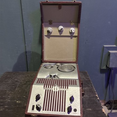Webster-Chicago Wire Recorder   Electric Shock Hazard PARTS/Repair Spins No Cord