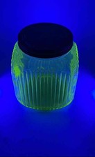 Vintage Green Collectible Uranium Depression Glass Cookie Jar With Lid