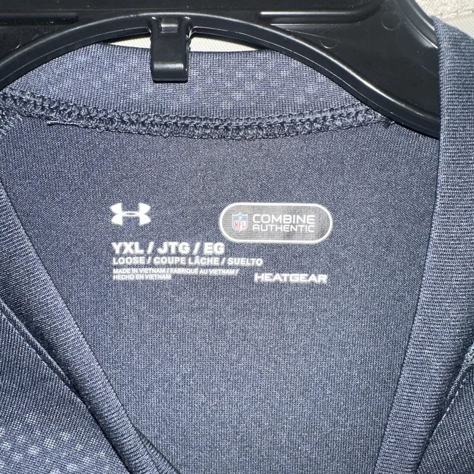 Combine Auténtico Juvenil XL Under Amour Tampa Bay Buccaneers Combine Training T Foto 3 de 4