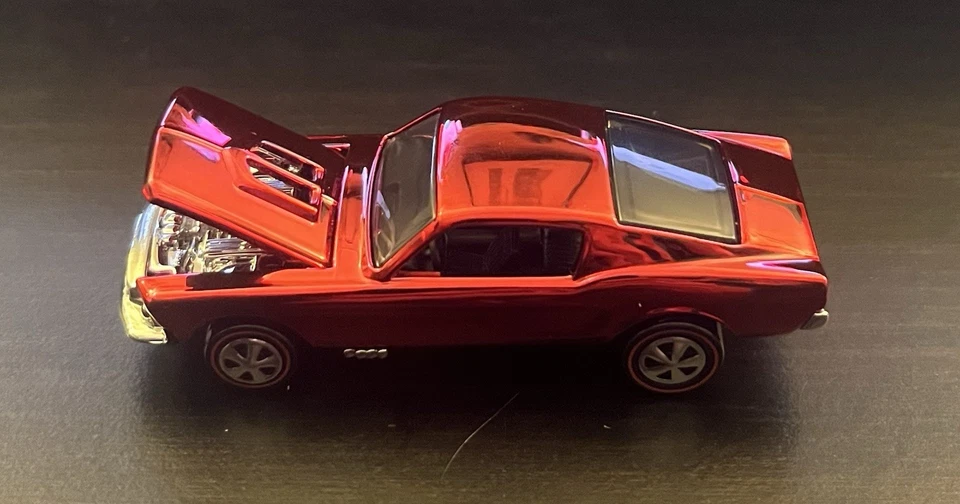 Mattel 80th Anniversary Hot Wheels Original 16 Exclusive Custom Mustang - Image 3 of 4