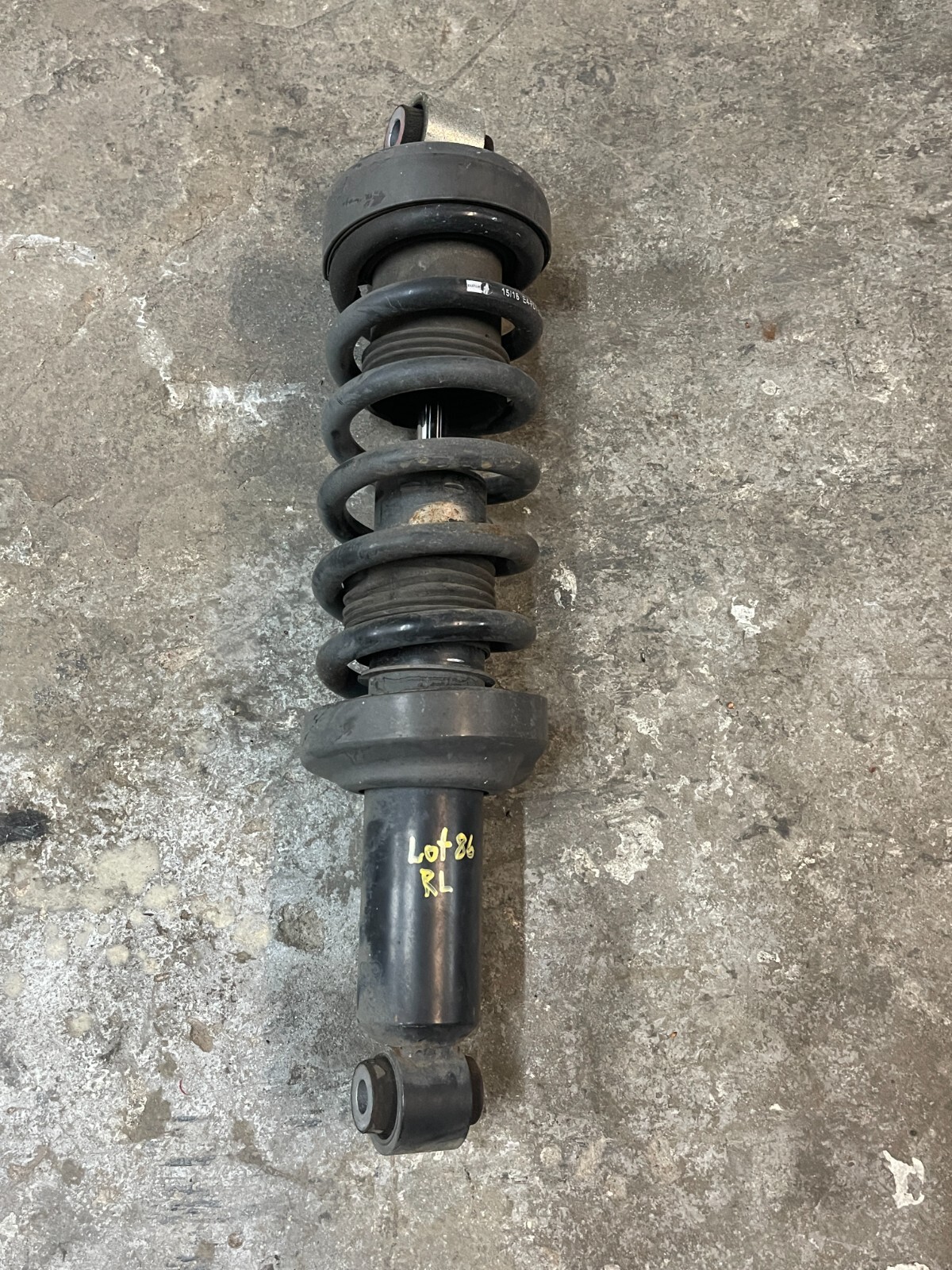 2017-2018 AUDI R8 PLUS REAR DRIVER LEFT SUSPENSION SHOCK ABSORBER STRUT OEM