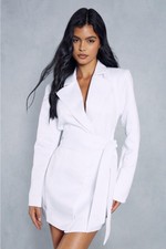 Miss Pap White Backless Tie Back Blazer Size 6