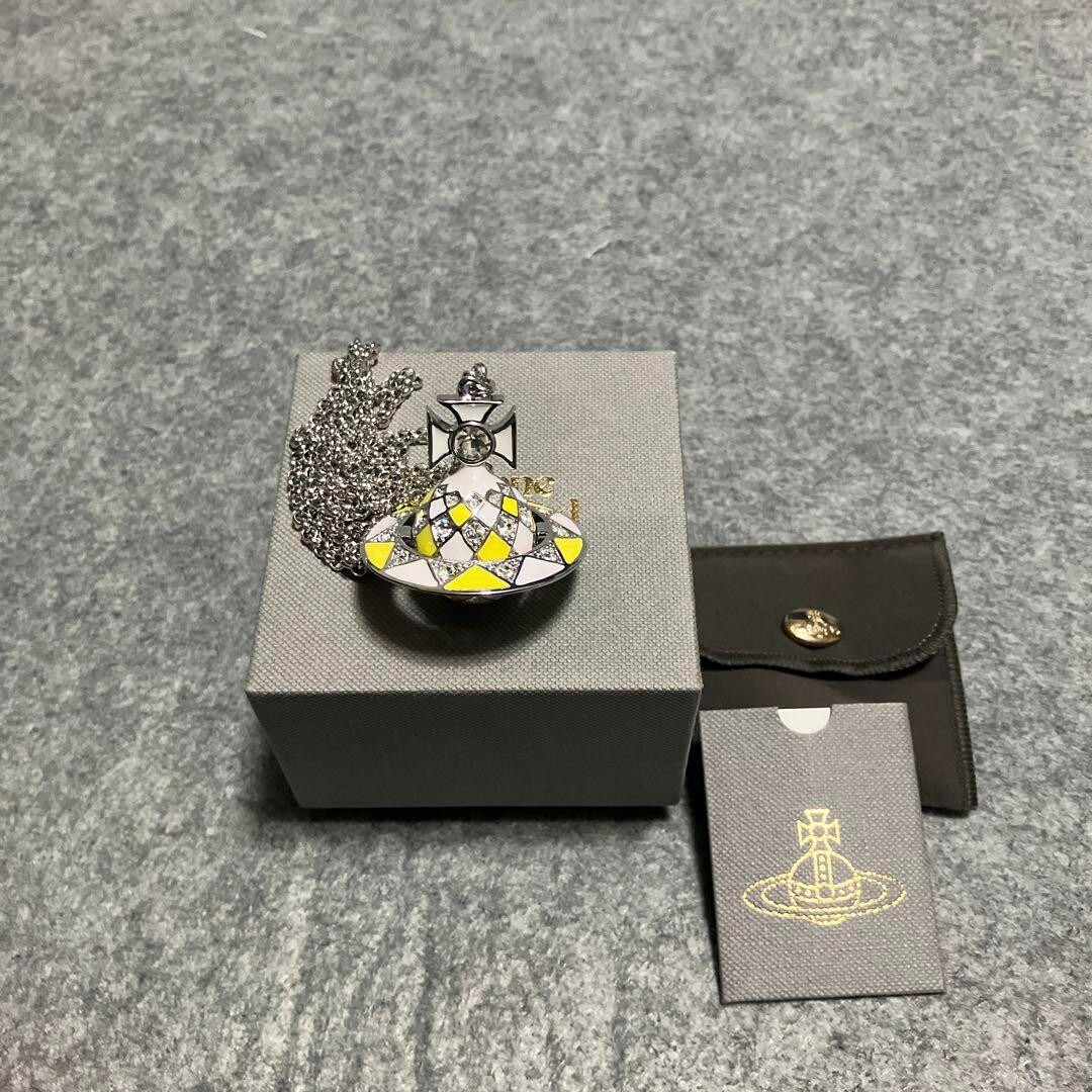 Vivienne Westwood Big Orb Necklace collection Fashion Accessories