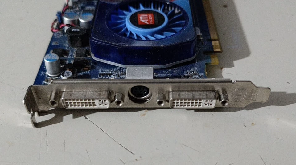 Scheda Video Sapphire ATI RADEON HD3650 512 Mb DDR2 - Immagine 3 di 3