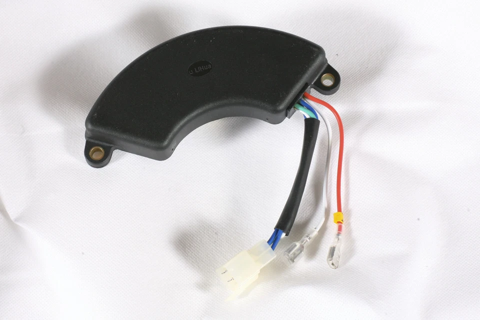 Spannungsregler AVR 230V 6-7KW / 1-phasig / 250V mit 470uF / 350V mit 360uF - Bild 3 von 4