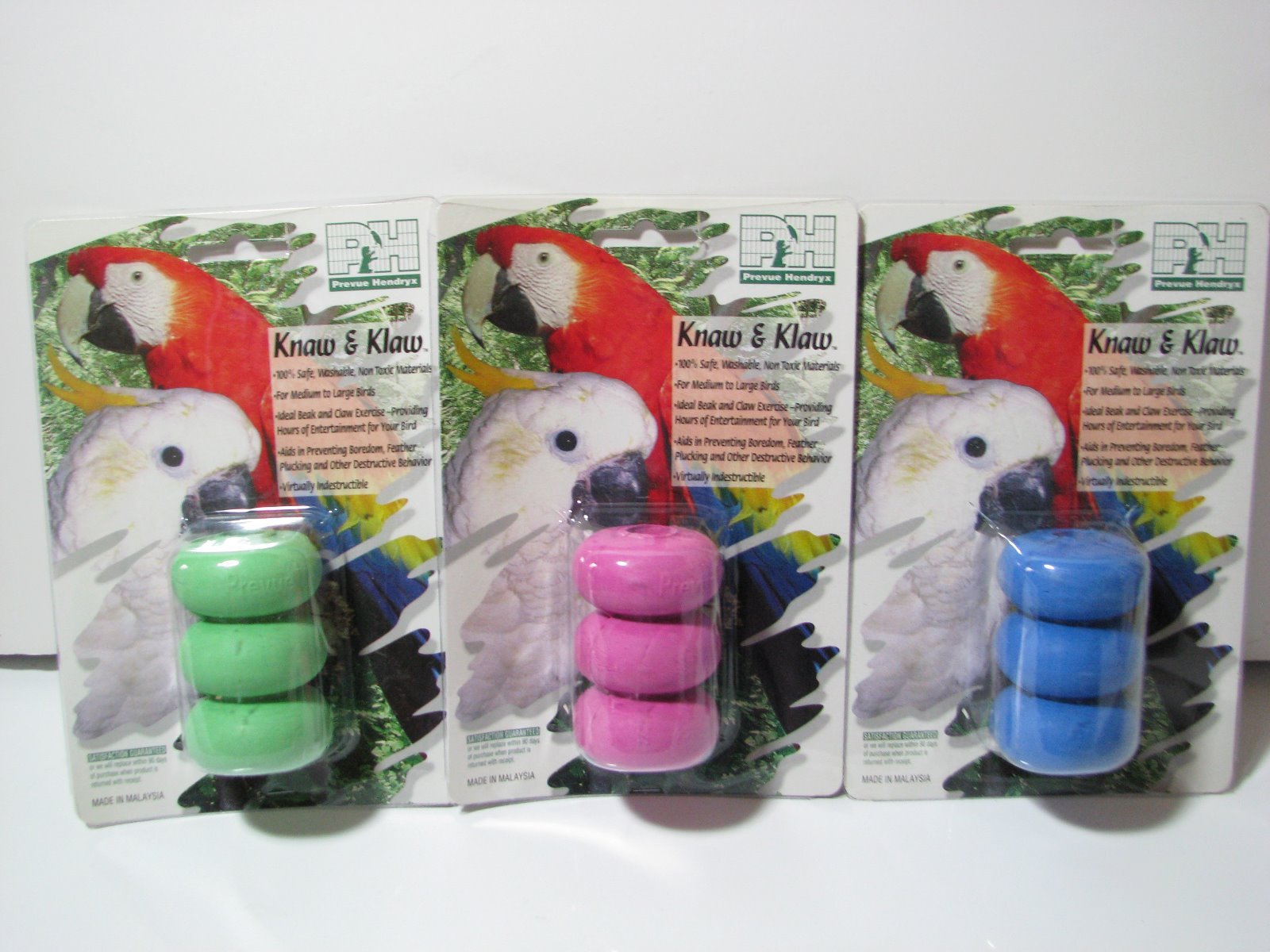 NEW -- HTF Prevue Hendryx KNAW & KLAW #6102 RUBBER ROLLER Bird Foot CHEW Toy
