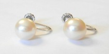 Lovely 8 mm Cultured Pearl Solitaire 14K White Gold Floral Screwback Earrings..