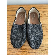 Toms Youth Size 4 Boho Print Loafers Black