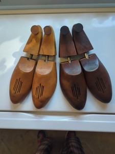 2 Pr.  Vintage Rochester Shoe Tree Co Wooden Shoe Trees/ Shapers Mens Size XL