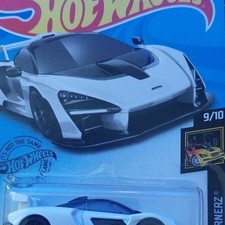 Hot Wheels McLaren Senna Nightburnerz 1:64 Diecast Car White Black 2017