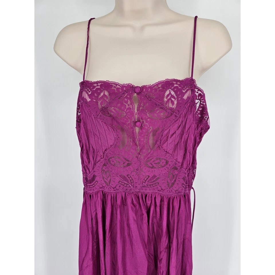 复古 Rosa Puleo Szule Lily of France 尺寸 M 紫色 Maxi 长度睡衣花边 — 第 2/4 张图片