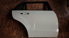 Tür 623 hellelfenbein rechts hinten Mercedes E-Klasse W212 S212 2127300405 Tür 623 hellelfenbein rechts hinten Mercedes E-Klasse W212 S212 2127300405