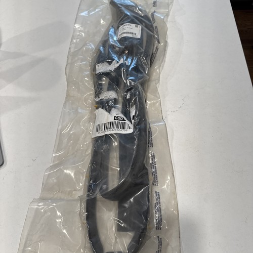 New OEM 2016-2019 Buick Cascada Driver’s Door Weatherstrip GM 13439473