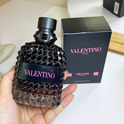 Valentino Uomo Born In Roma Intense Eau de Parfum Intense Spray 3.4 fl oz