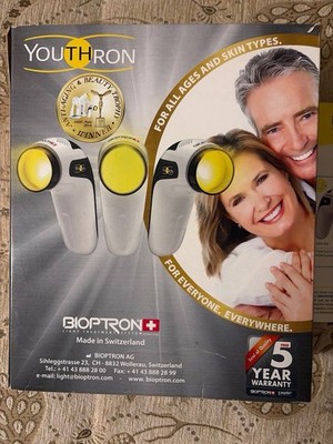 BIOPTRON YouThron PAG-970-USC Polarized Light Therapy Device + Floor Stand