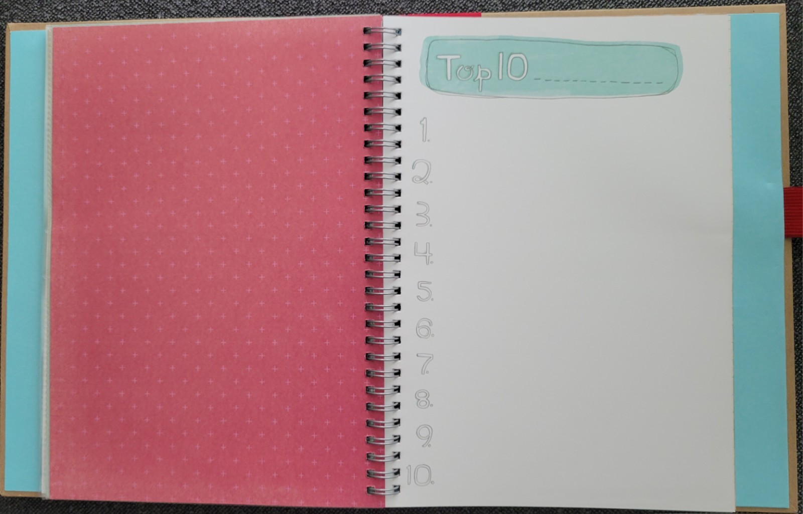 K & Company SMASH Book Journal Scrapbook 8x10 Smashfolio Red Photo Sleeves 