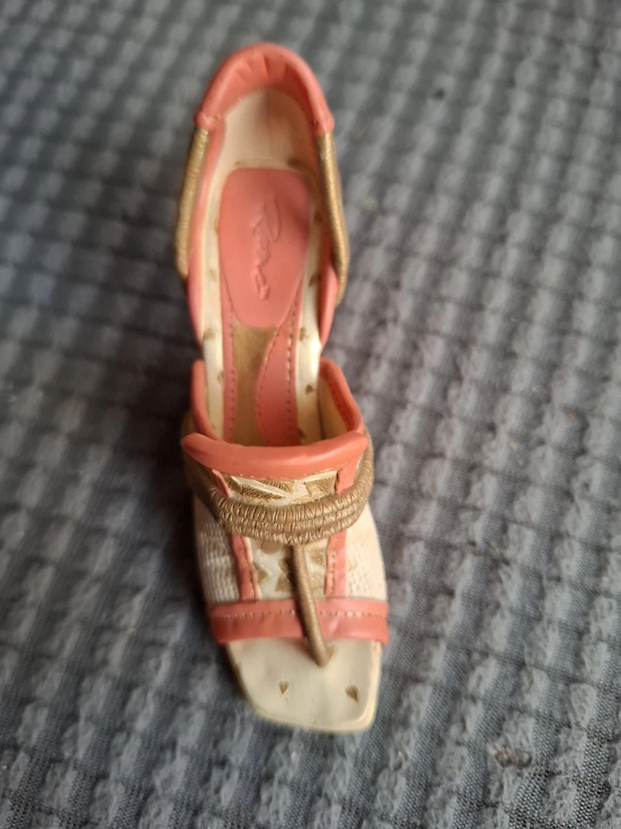 Miniaturschuh Just The Right Shoe aus Porzellan/Keramik „Step into Summer“