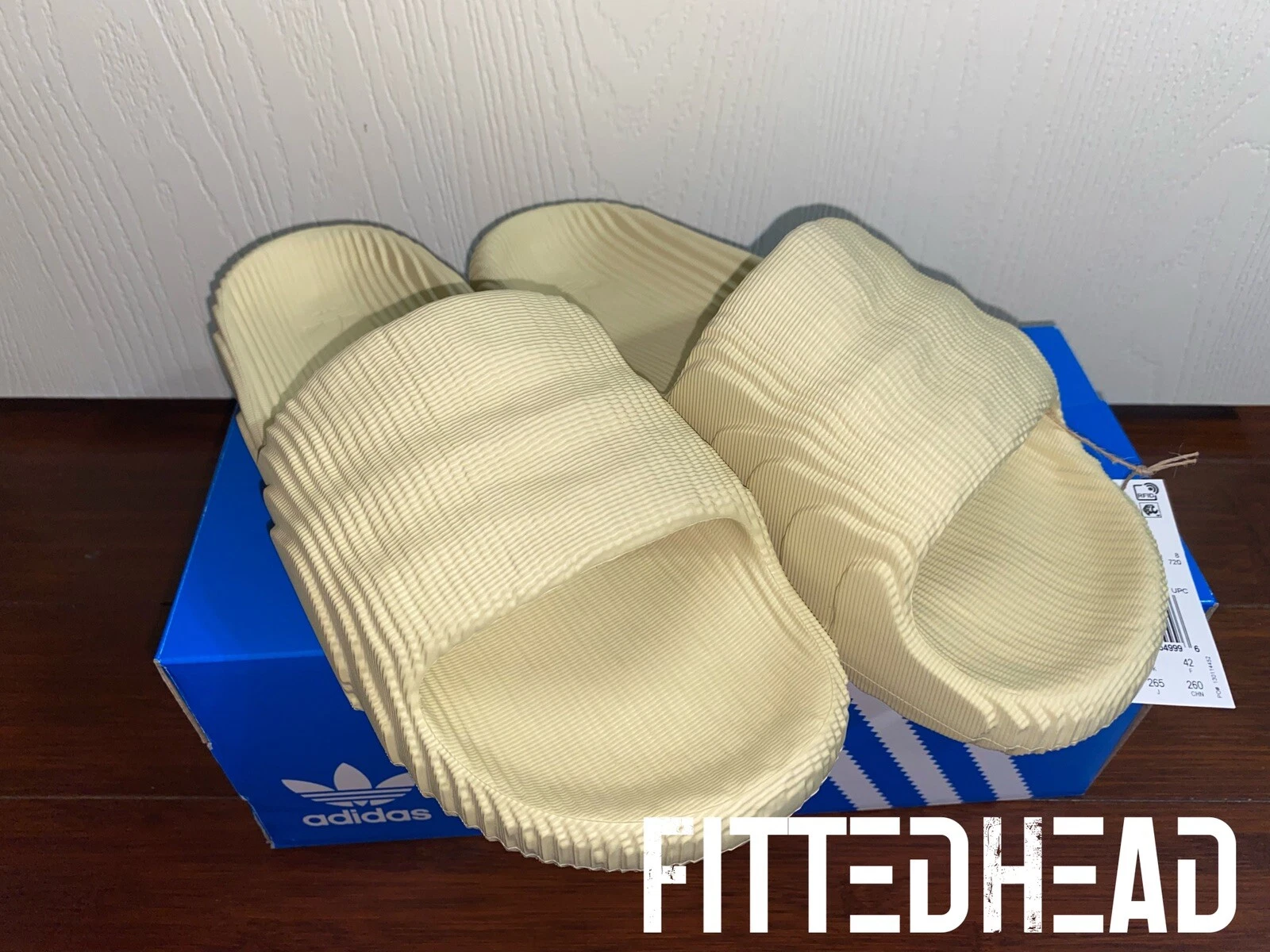 Adidas Adilette 22 Slides Desert Sand taglia 8 GX6945 nuove
