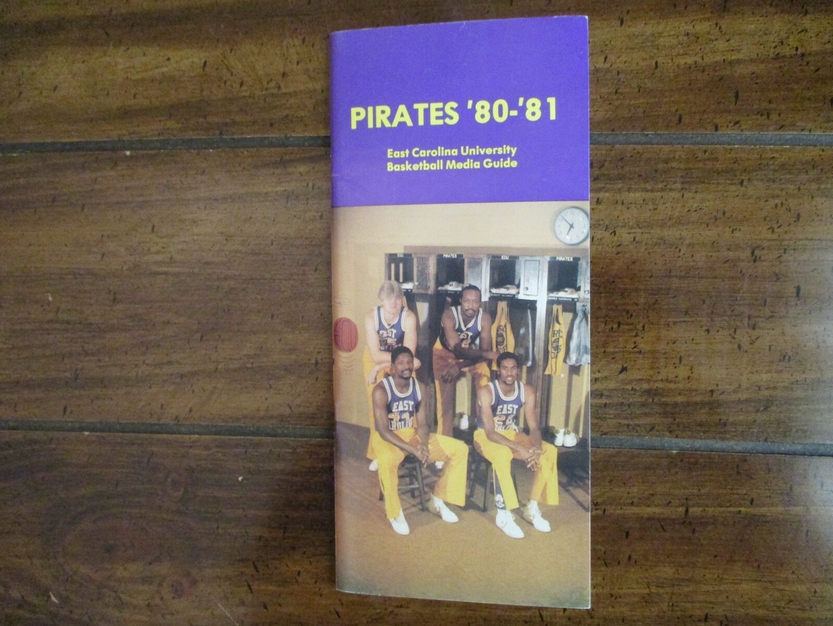 1980 East Carolina Men's Basketball Guide(17 Signed/DAVE ODOM