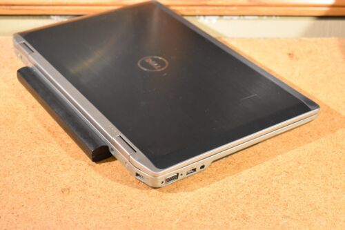 Dell Latitude E6530 Intel Core i7-3740QM 8GB RAM 256GB SSD Windows 11 Pro 1080p - Picture 14 of 17