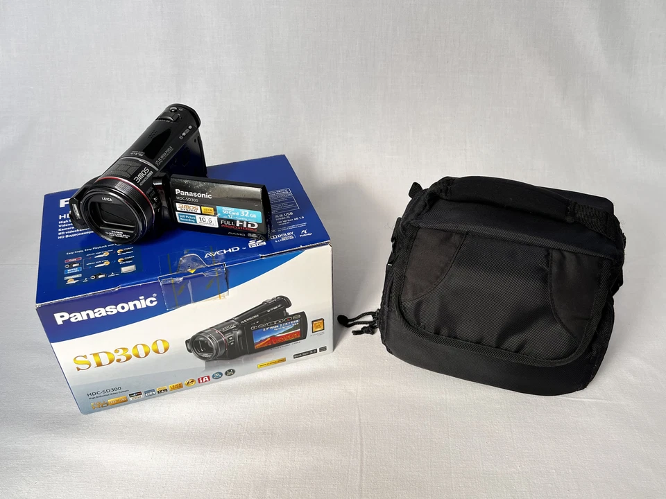 Panasonic Camcorder HDC SD 300 in gutem Zustand 