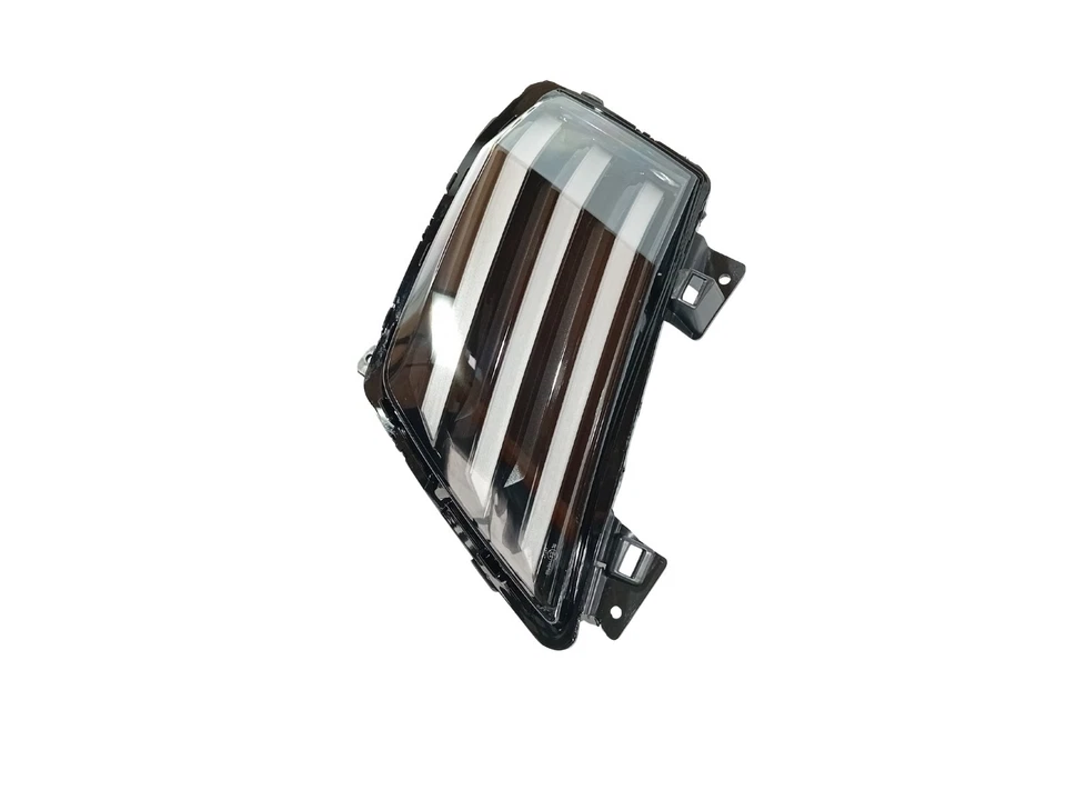 PEUGEOT 208 MK2 FACELIFT 2023-ON FRONT DAYTIME RUNNING LED LIGHT - RIGHT O/S - Image 3 of 4