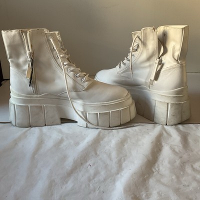 Bershka Womens OFF White Platform LaceUp Boots Combat EU 40 UK6 USED  UK