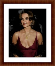 Natalie Wood 8.5 x 11 Color Unframed Collectable Photograph