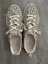 Bob?s B Cute 2.0 Sneakers from Skecher?s Leopard Print-Size 9M